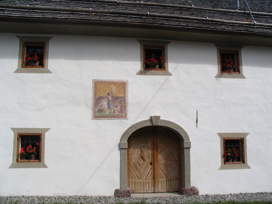 Image: Hausfassade in Saak/Čač