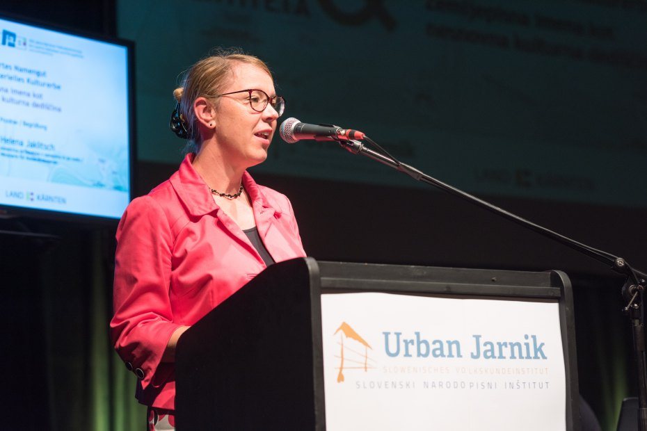 Image: Ausstellungseröffnung, Ministerin für Auslandsslowenen Helena Jaklitsch